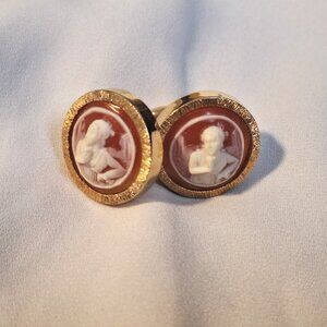 Vintage Gold Tone Faux Shell Acrylic Cameo Cufflinks